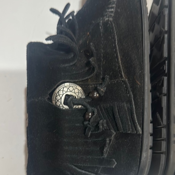Minnetonka Black Suede Moccasin Boots w side zipper and silver embellishment - Picture 11 of 12